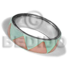 inlaid hammershell in stainless 10mm metal ring 