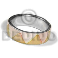 inlaid hammershell in stainless 10mm metal ring 
