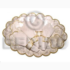 oval capiz scallop placemat 12x18 (