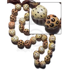 kukui seeds in animal print  leopard