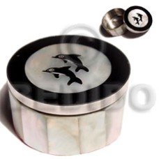 inlaid troca black tab round pillbox