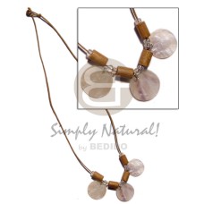 3 pc. 15mm round hammershell wood beads