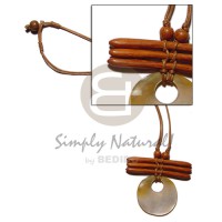 40mm mother of pearl shell (MOP) round shell pendant in wax