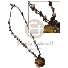 35mm blacklip flower in knotted wax cord