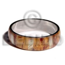 laminated inlaid banana bark with hammershell