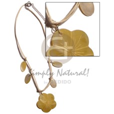 40mm scallop mother of pearl shell (MOP) in double wax cord