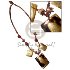 40mmx35mm sq. brownlip tiger pendant in double