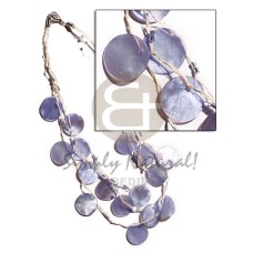 3 rows raffia in graduated length with