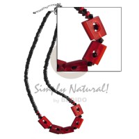 2 3mm black coco heishe with red horn