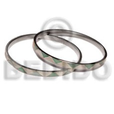 laminated hammershell natural white green zigzag alternate