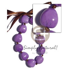 kukui nut choker in graduated lavender