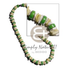 green 7 8mm coco Pokalet with white rose