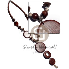 round woods beads with brown kukui nuts,