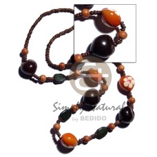 4 5mm natural brown coco Pokalet with kukui
