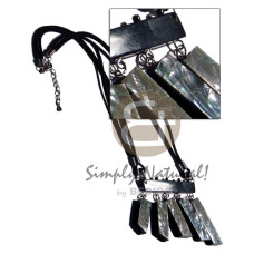 3 rowsdangling 5 pcs. graduated laminated cracking