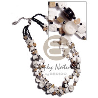 3 rows floating white rose,vertagus shells