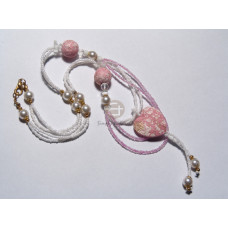 3 layers glass beads in graduated rows