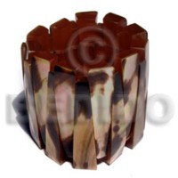 elastic brownlip tiger bangle with resin backing