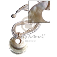 45mm round blacklip shell pendant on 2