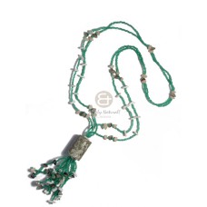 2 layers green glass beads with white