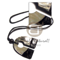 62mmx58mm chunky mother of pearl shell (MOP) blacklip with skin combination with