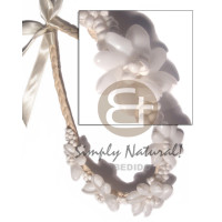 braided flat abaca choker with 5 pcs flower bubble shells and whi