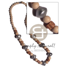 6mm round natural wood beads withpalwood cubes and 12mmsaucer wood be