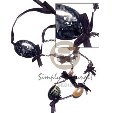 50x36mm hammershell chips in laminated black resin withgold mouth