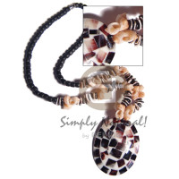4 5mm black coco pklt with orange frog shells  sq. cut blackpen