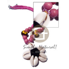 4 5mm pink coco heishe with nat wood beads in pink and handpainted