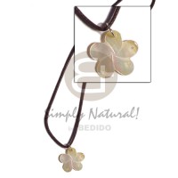 cord with 25mm flower with groove pendant