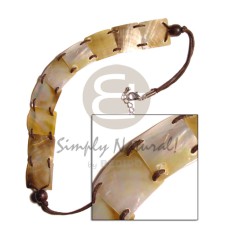 9 pcs. 20mm.square brownlip shell choker weaved