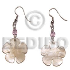 dangling 30mm hammershell flower with acrylic beads