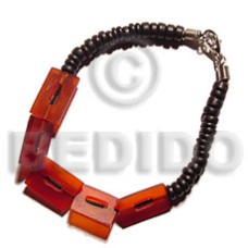 4 5mm black coco pokalet with rectangular red