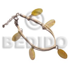 20mm dangling 6 pcs. oval mother of pearl shell (MOP)