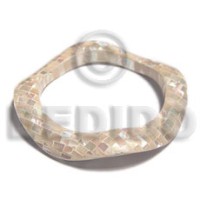 natural kabibe shell blocking wavy bangle thickness