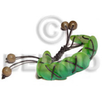 20mm round two toned capiz shells