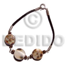 15mm cowrie tiger in wax cord 
