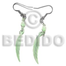 dangling 10x40mm pastel green hammershell leaf and