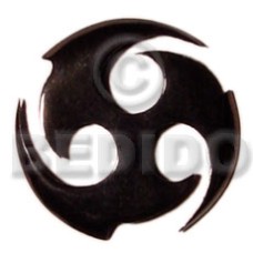 round celtic black horn 40mm