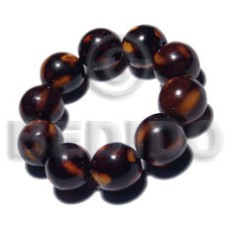 10 pcs. of 20mm round wood beads in high polished paint gloss bl