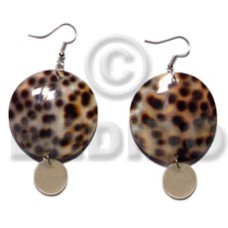 dangling round 35mm cowrie shell with