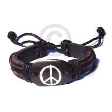 surfer black leather bracelet with black carved resin accent  pea