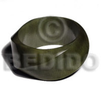 twisted natural wood chunky bangle  olive green  grained,sanded,s