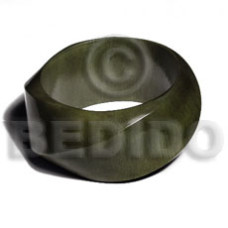 twisted natural wood chunky bangle  olive green  grained,sanded,s
