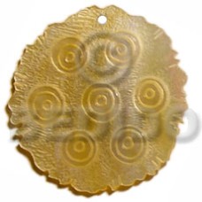 round grooved mother of pearl shell (MOP) with ring design