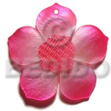 graduated pink 40mm hammershell flower with grooved