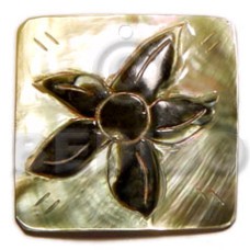 square 35mmx35mm blacklip with flower skin