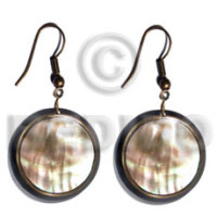 dangling round laminated brownlip with brasswire