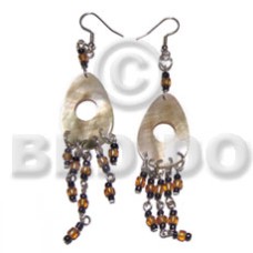 dangling 20mmx17mm teardrop hammershells with tassled glass bead